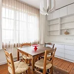 Gorgeous Cozy Central Bright 1Bd Pad! #350